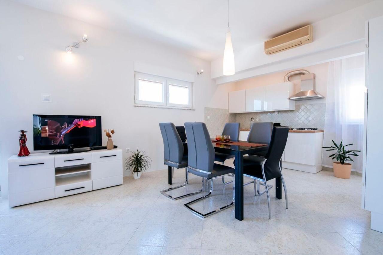 זאדאר Bayshore Apartment מראה חיצוני תמונה
